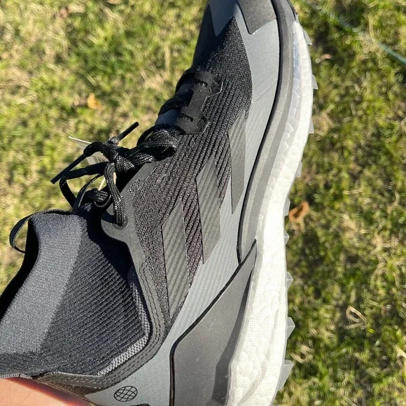 Size 10.5 Men’s Adidas Terrex Hiker Boost New - Picture 6 of 8